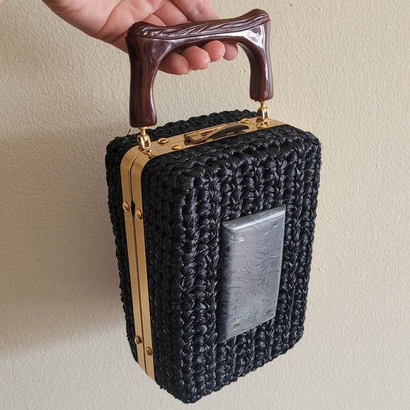None Handbags - Vintage Italian black straw women's purse wood grain like handle, goldtone trim